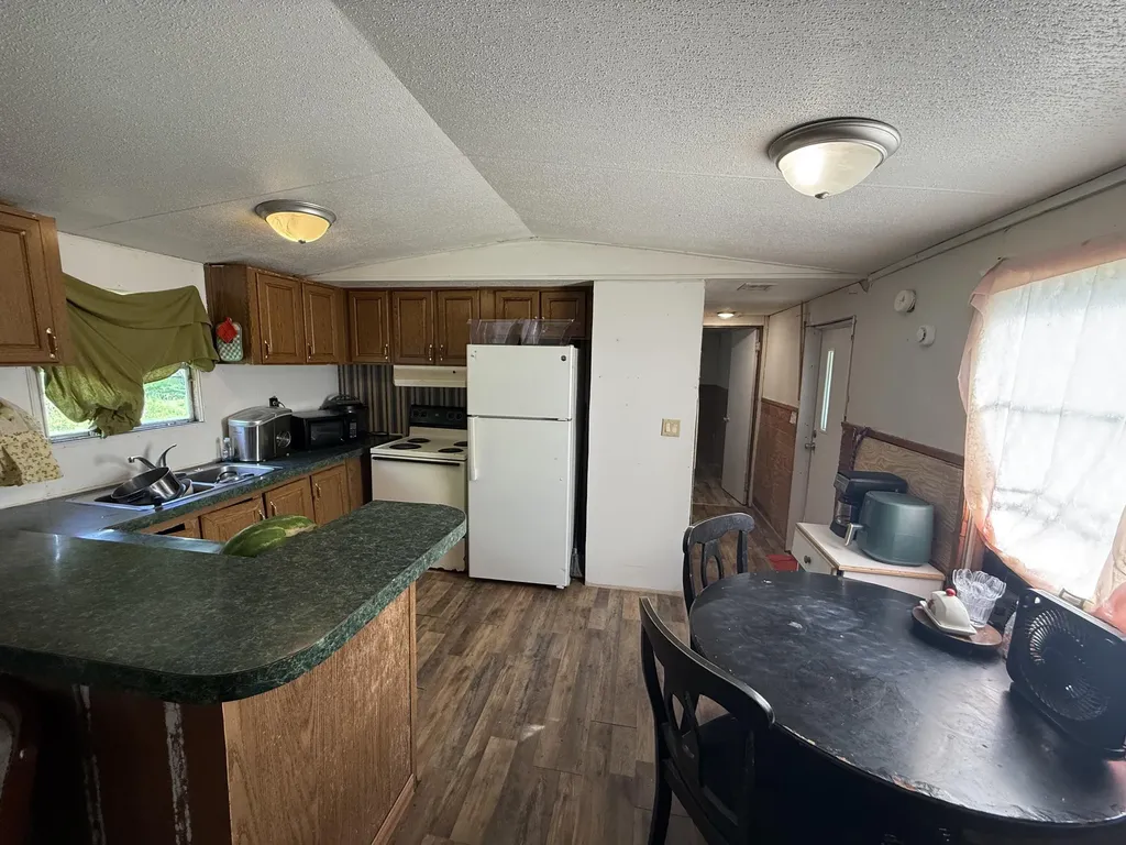 1921 State Highway 1804 Williamsburg KY 40769