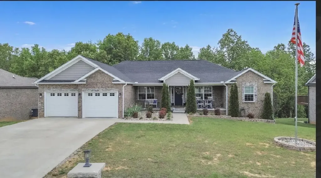 143 Lake Ridge Road Somerset KY 42503