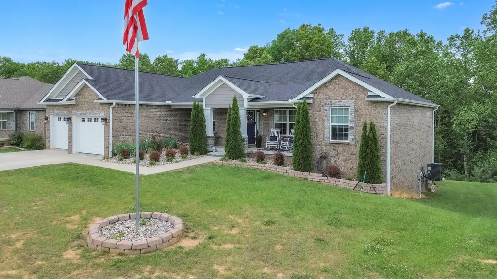 143 Lake Ridge Road Somerset KY 42503