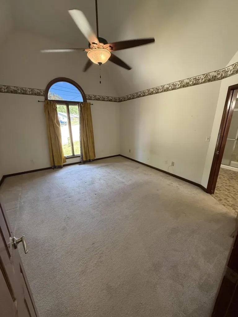 3622 Stamper Drive Winchester KY 40391