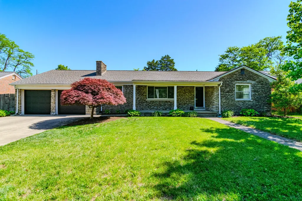 537 Springhill Drive Lexington KY 40503