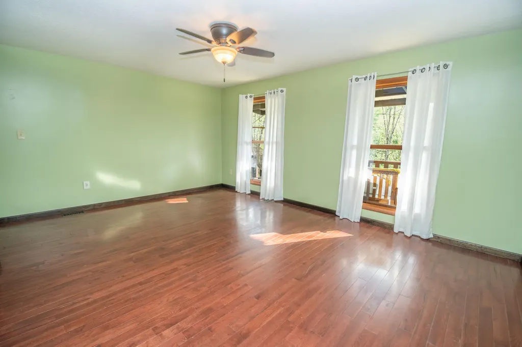 129 Douglas Hollow Olive Hill KY 41164