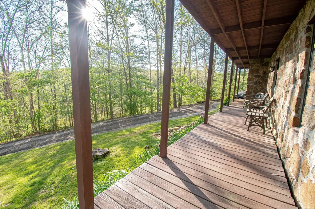 129 Douglas Hollow Olive Hill KY 41164