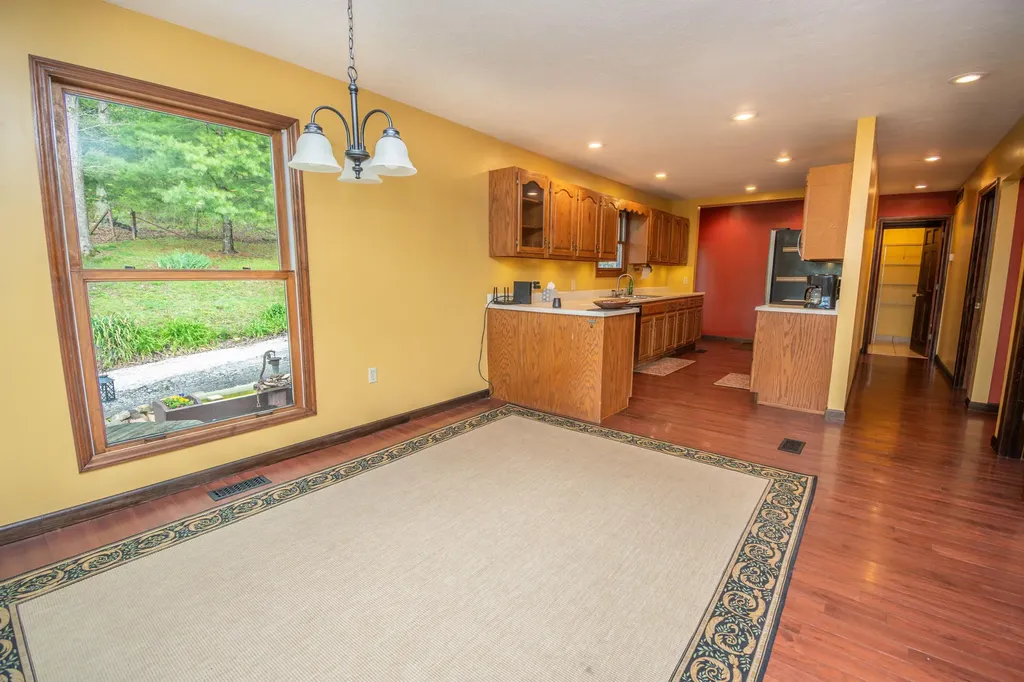129 Douglas Hollow Olive Hill KY 41164