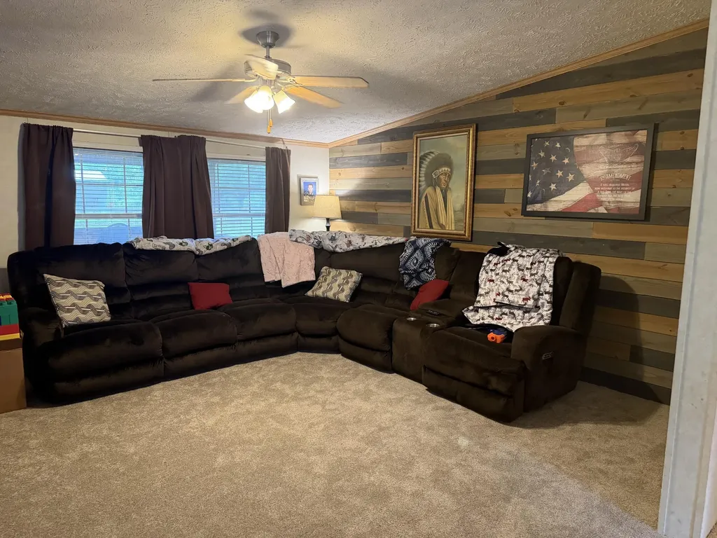 2384 Mcwhorter Road London KY 40741