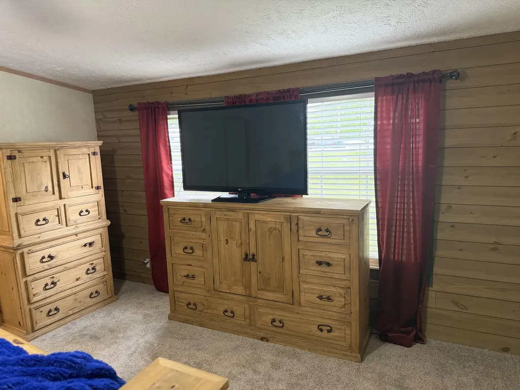 2384 Mcwhorter Road London KY 40741