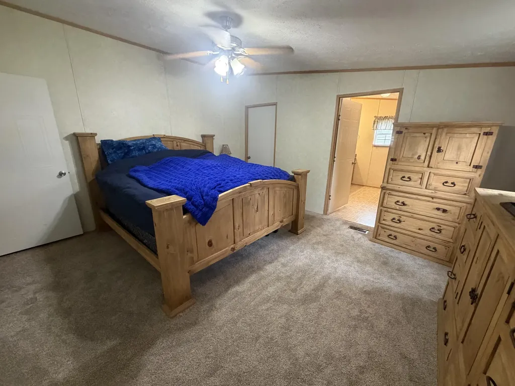 2384 Mcwhorter Road London KY 40741