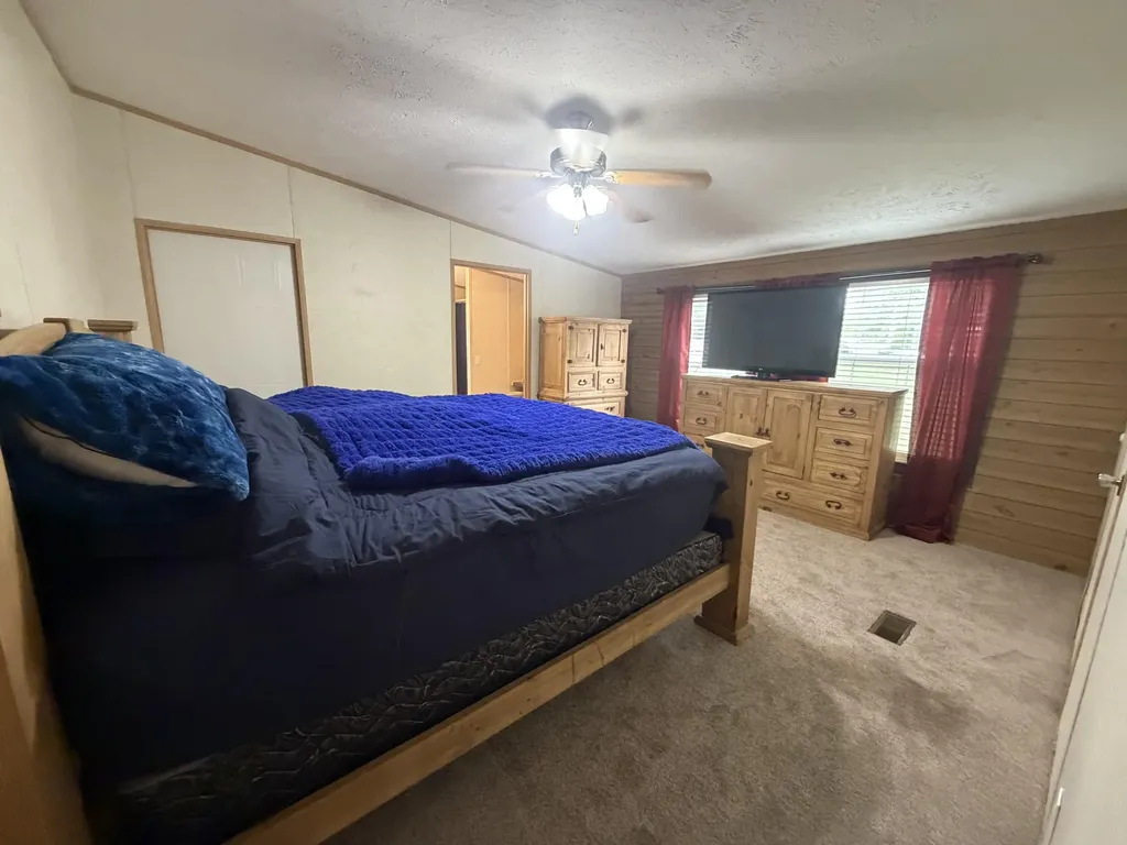 2384 Mcwhorter Road London KY 40741