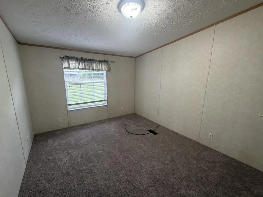 2384 Mcwhorter Road London KY 40741