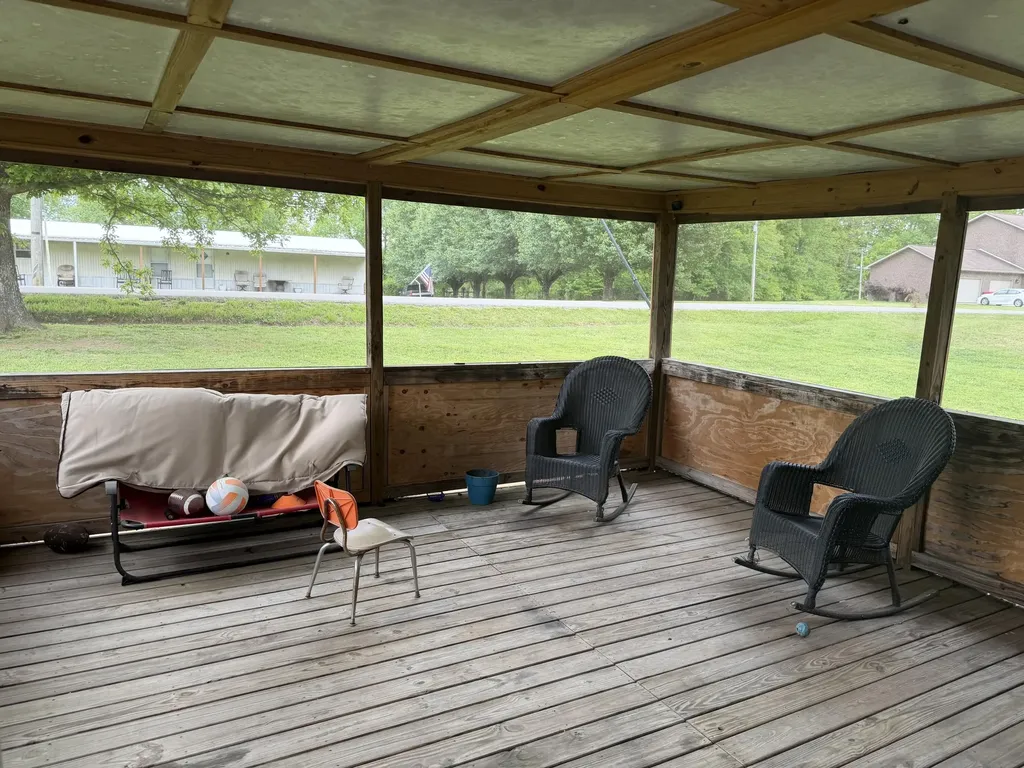 2384 Mcwhorter Road London KY 40741
