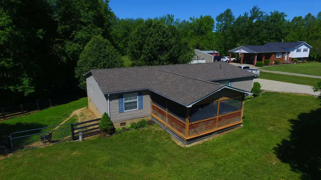 2384 Mcwhorter Road London KY 40741