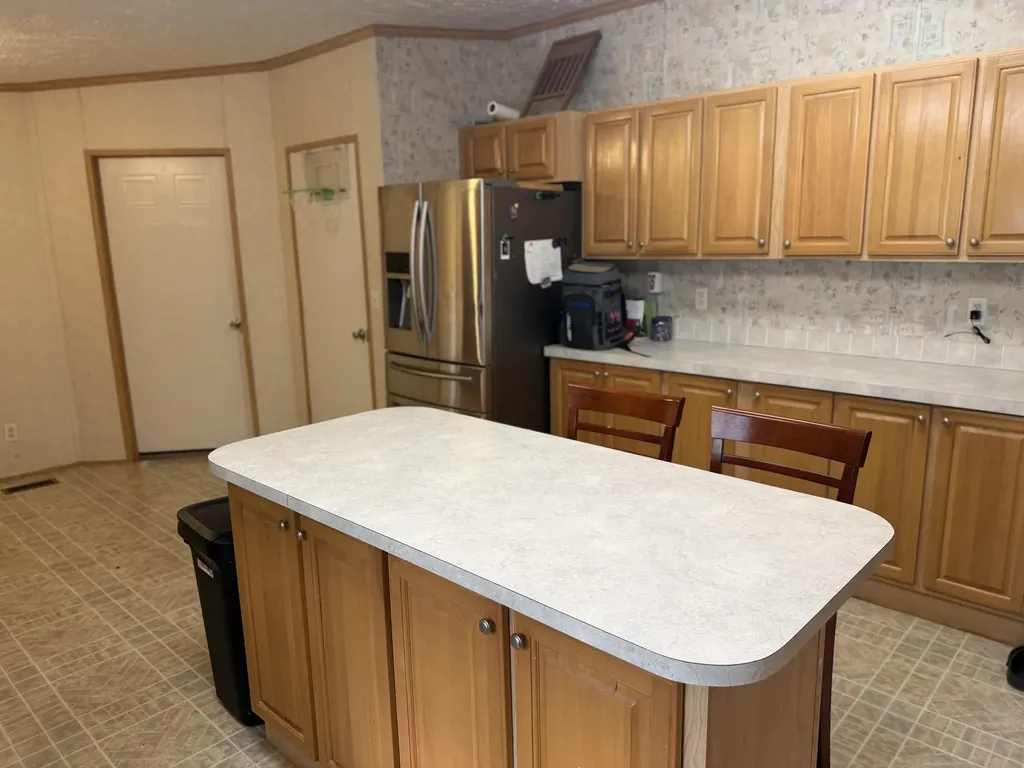 2384 Mcwhorter Road London KY 40741