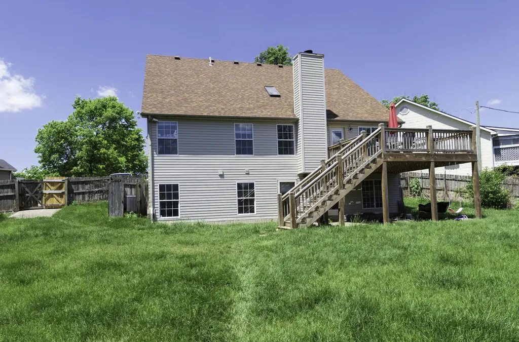 212 Woodfield Way Nicholasville KY 40356