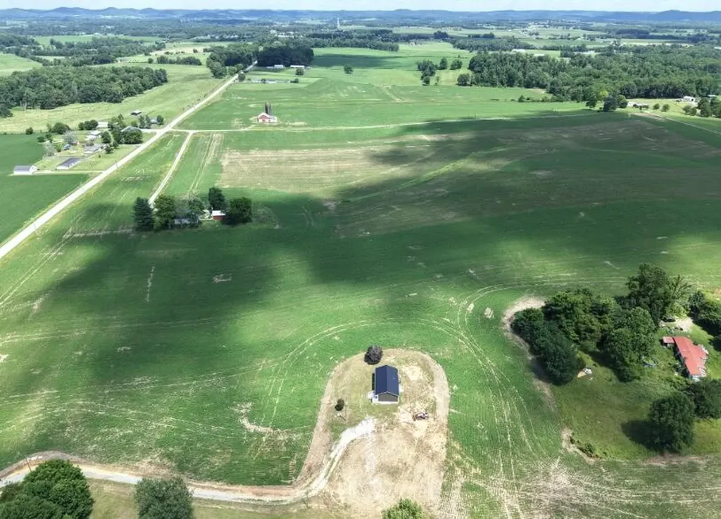 6715 E Highway 70 Eubank KY 42567