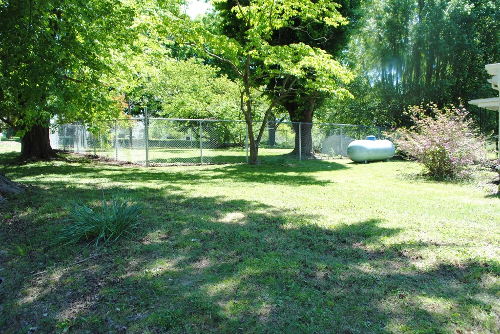 255 Key Highway 501 Waynesburg KY 40489