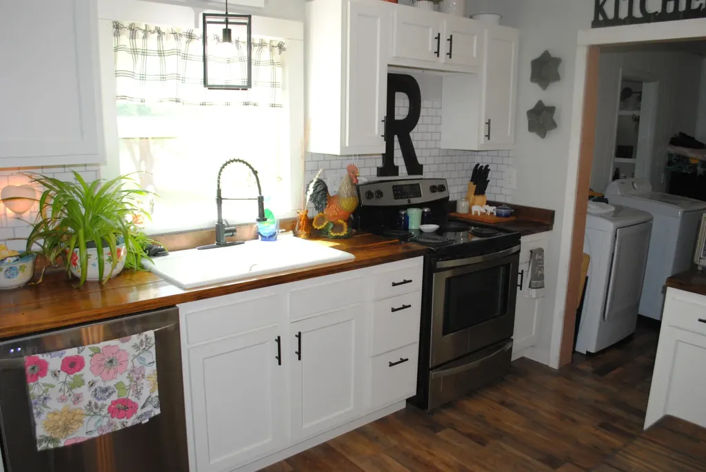255 Key Highway 501 Waynesburg KY 40489