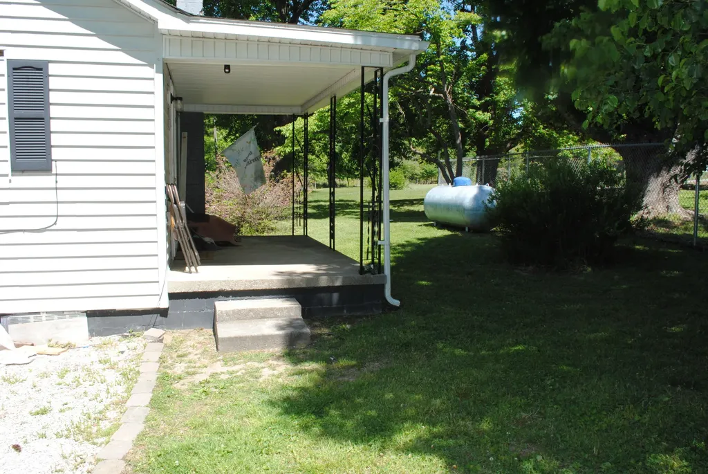 255 Key Highway 501 Waynesburg KY 40489