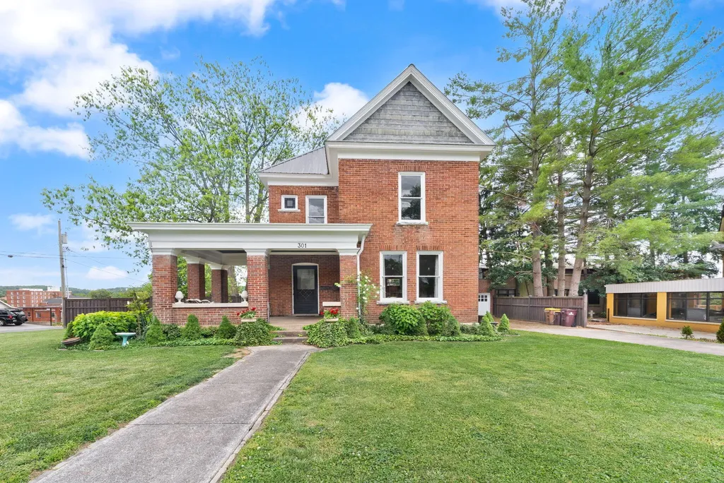 301 W Columbia Street Somerset KY 42501