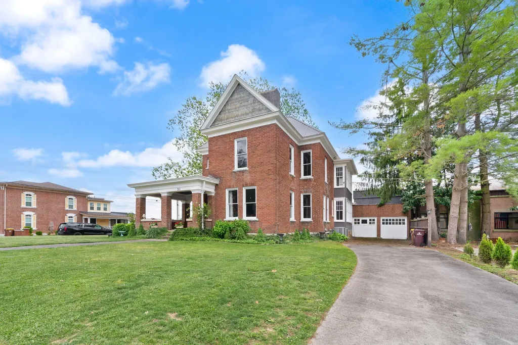 301 W Columbia Street Somerset KY 42501