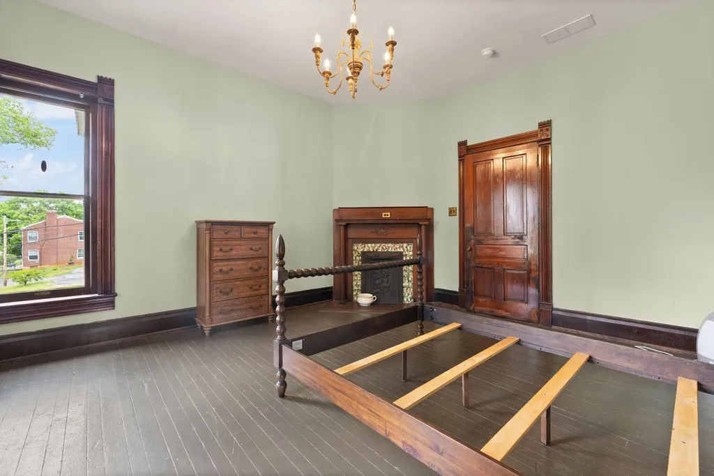 301 W Columbia Street Somerset KY 42501