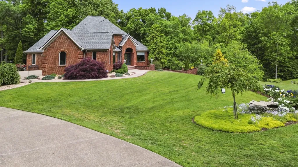 1836 Ferry Road Somerset KY 42503