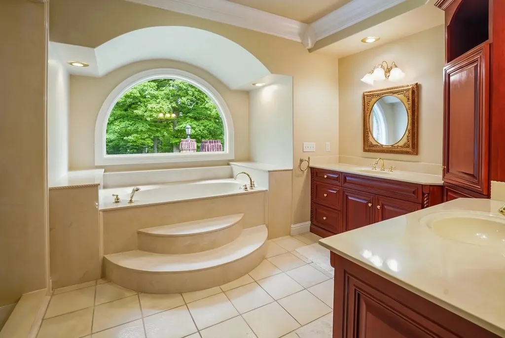 1836 Ferry Road Somerset KY 42503