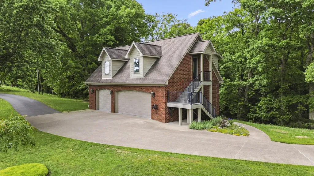 1836 Ferry Road Somerset KY 42503