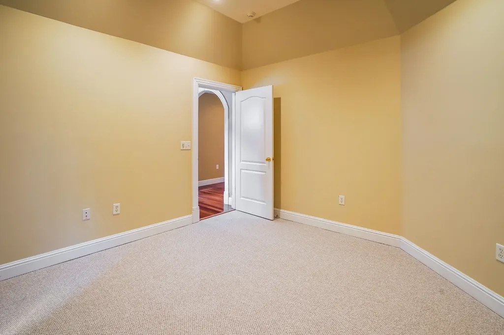 1836 Ferry Road Somerset KY 42503