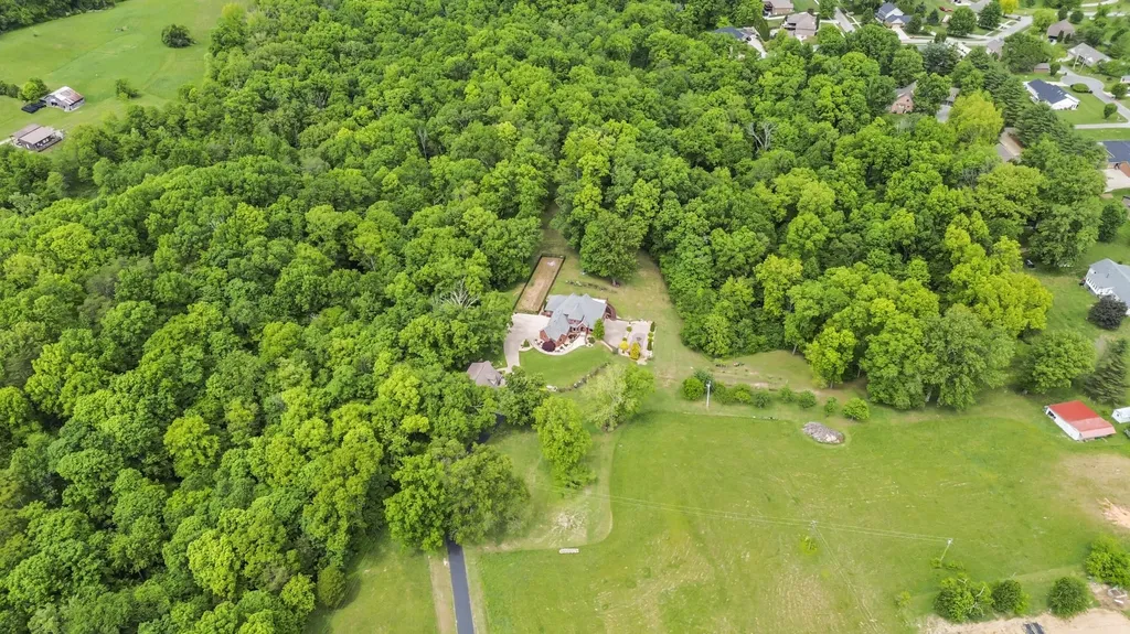 1836 Ferry Road Somerset KY 42503