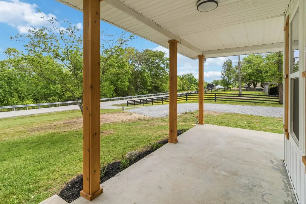 3135 Kentucky 1781 Waynesburg KY 40489