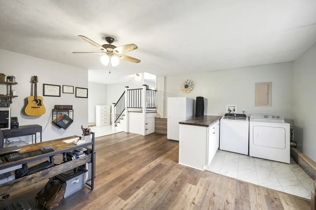 3400 Talmage Mayo Road Salvisa KY 40372