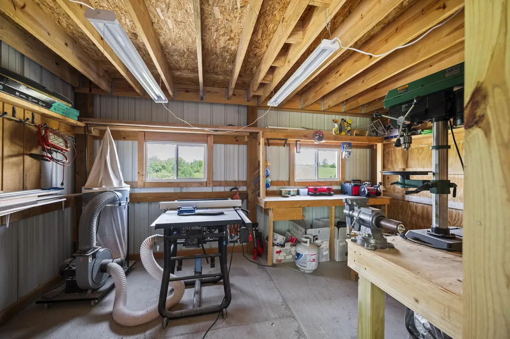 3400 Talmage Mayo Road Salvisa KY 40372