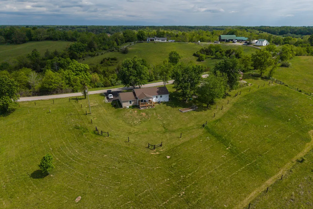 3400 Talmage Mayo Road Salvisa KY 40372