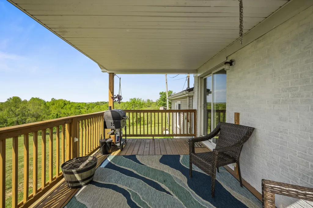 3400 Talmage Mayo Road Salvisa KY 40372