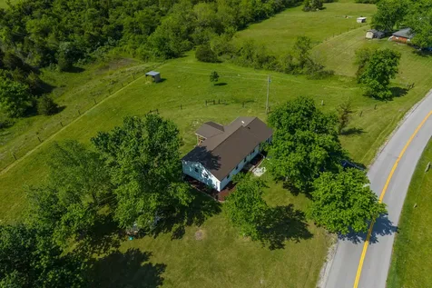 3400 Talmage Mayo Road Salvisa KY 40372