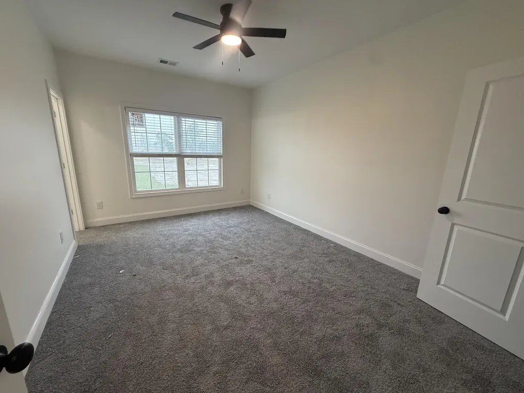 305 Cinchpost Circle London KY 40744