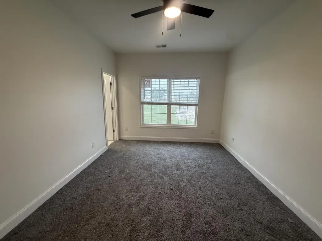305 Cinchpost Circle London KY 40744