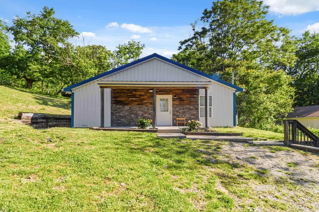 144 Liberty Avenue Berea KY 40403