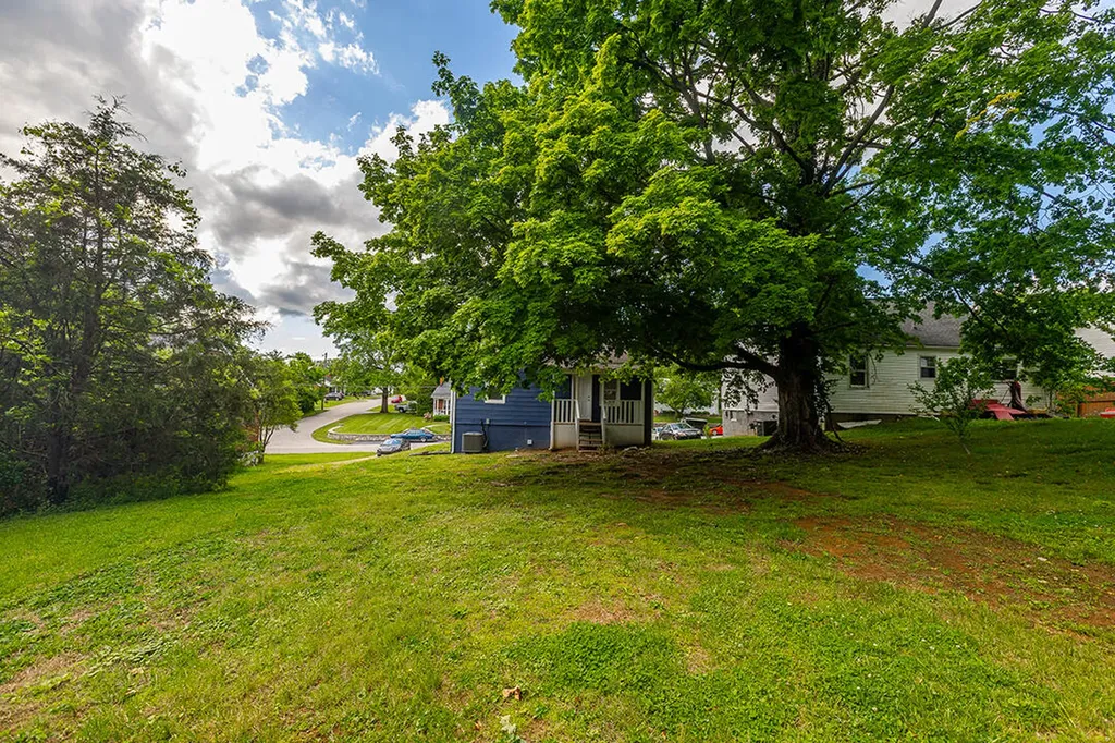 135 Lyons Drive Frankfort KY 40601