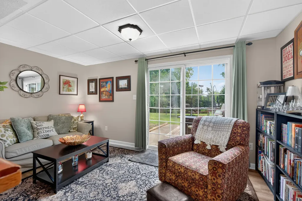 109 Longview Drive Richmond KY 40475