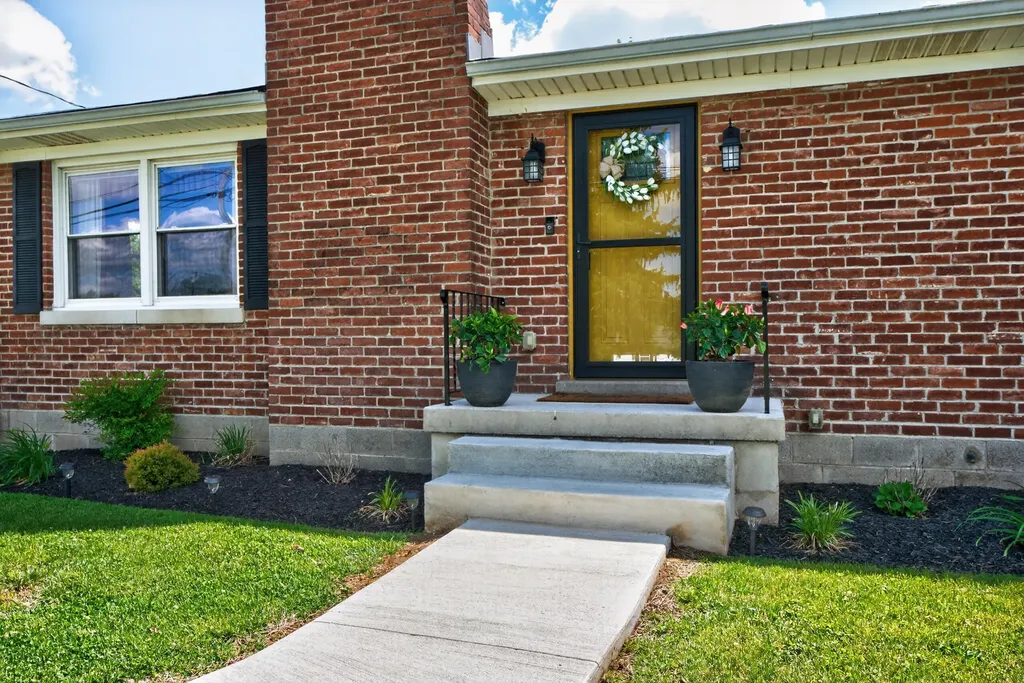 109 Longview Drive Richmond KY 40475