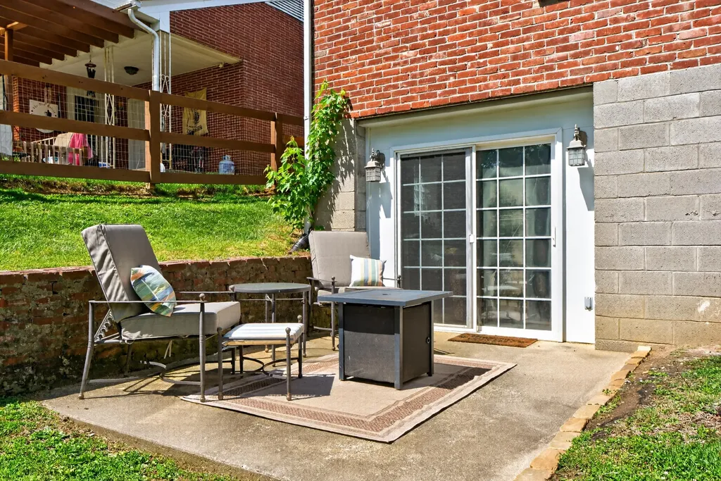 109 Longview Drive Richmond KY 40475