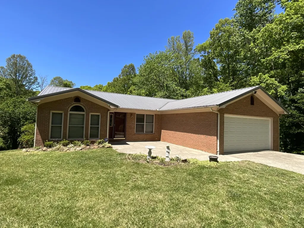 56 Tim Morgan Road Whitley City KY 42653
