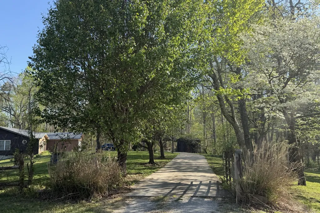 56 Tim Morgan Road Whitley City KY 42653
