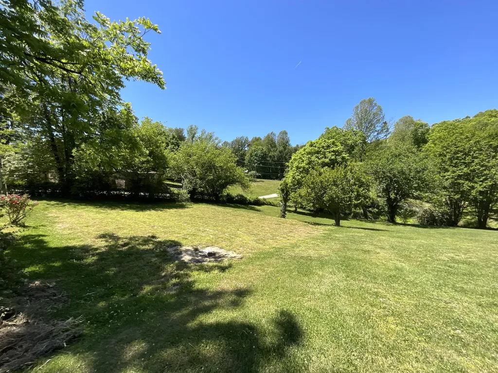 56 Tim Morgan Road Whitley City KY 42653