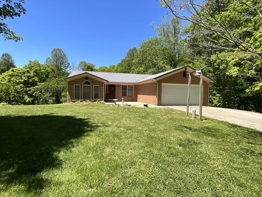 56 Tim Morgan Road Whitley City KY 42653