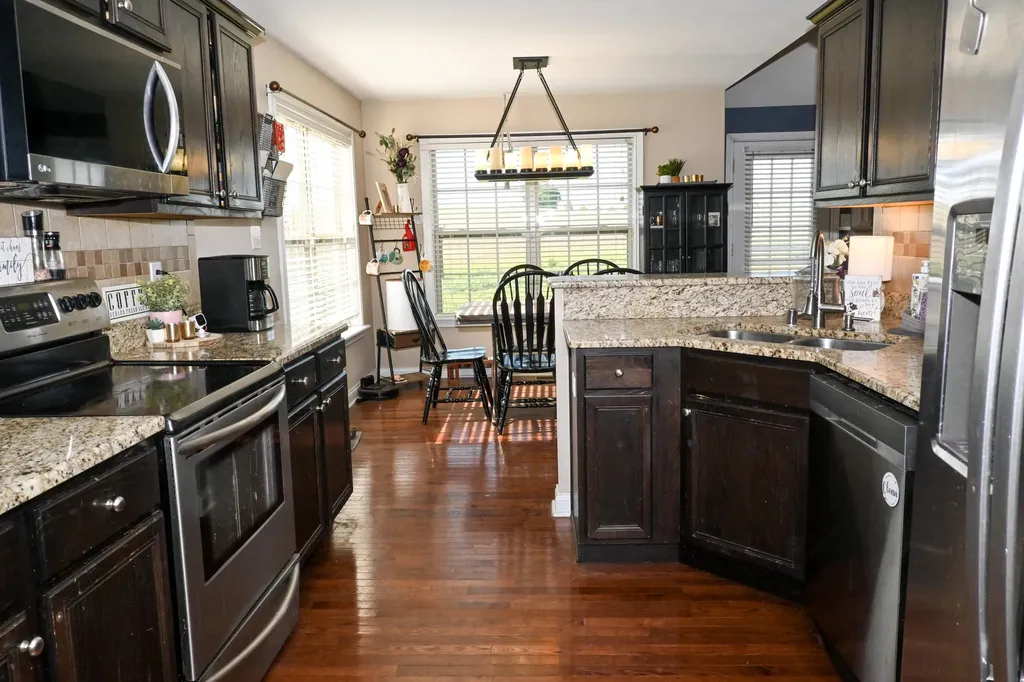 160 Bernie Trail Nicholasville KY 40356