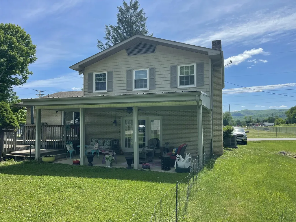 1015 Old Wilson Lane Middlesboro KY 40965