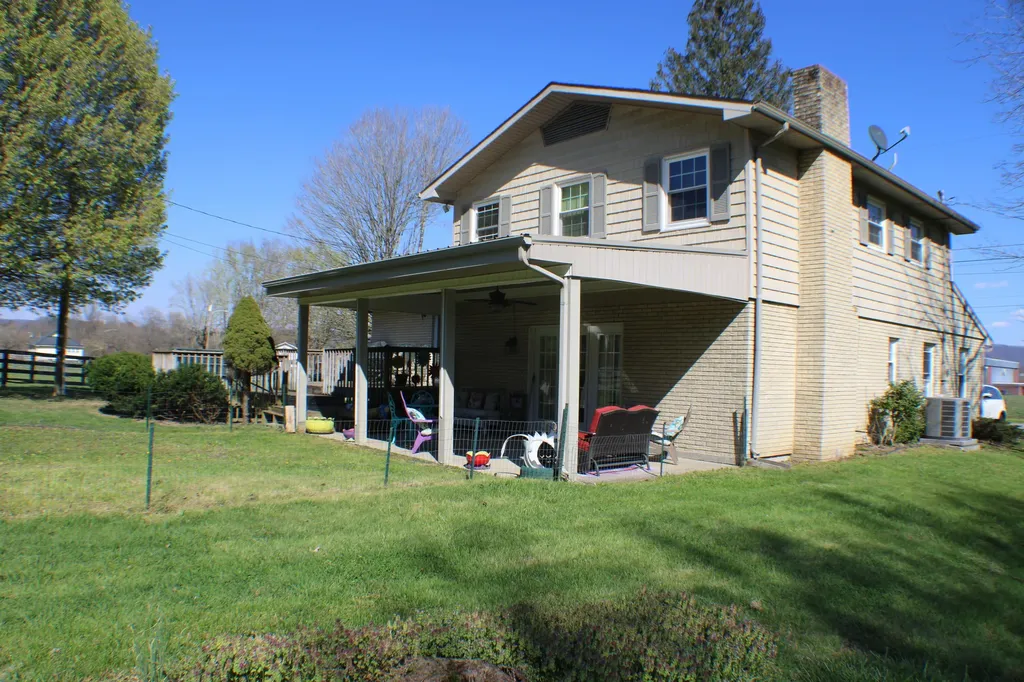 1015 Old Wilson Lane Middlesboro KY 40965