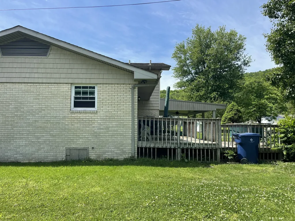 1015 Old Wilson Lane Middlesboro KY 40965